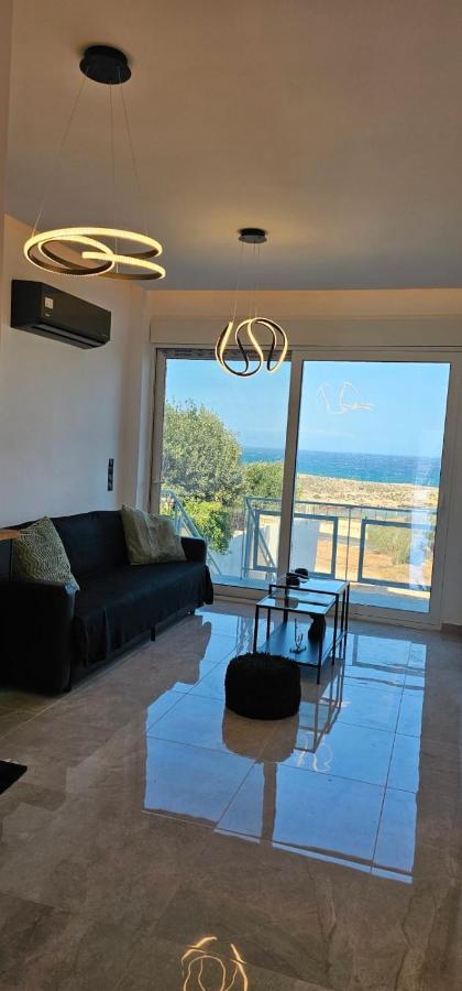 Infinity Sea View Apartmán *